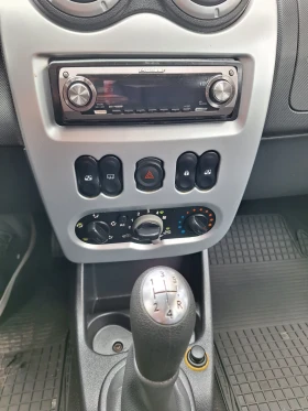 Dacia Sandero 1.2 , снимка 12