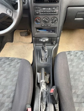 Opel Astra Автоматик, снимка 10