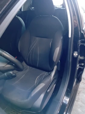 Peugeot 208 1.2 vti, снимка 3