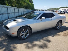 Dodge Challenger SXT, снимка 2