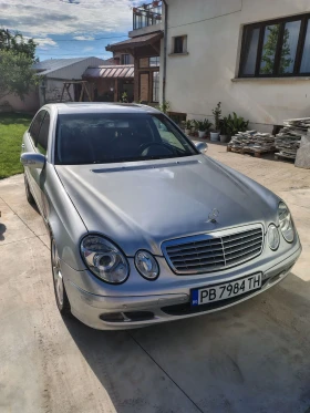  Mercedes-Benz E 270