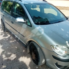 Обява за продажба на VW Touran 5 местен ~4 500 лв. - изображение 1