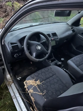 VW Golf - 100 € / 195.58 лв. - 25352446 2