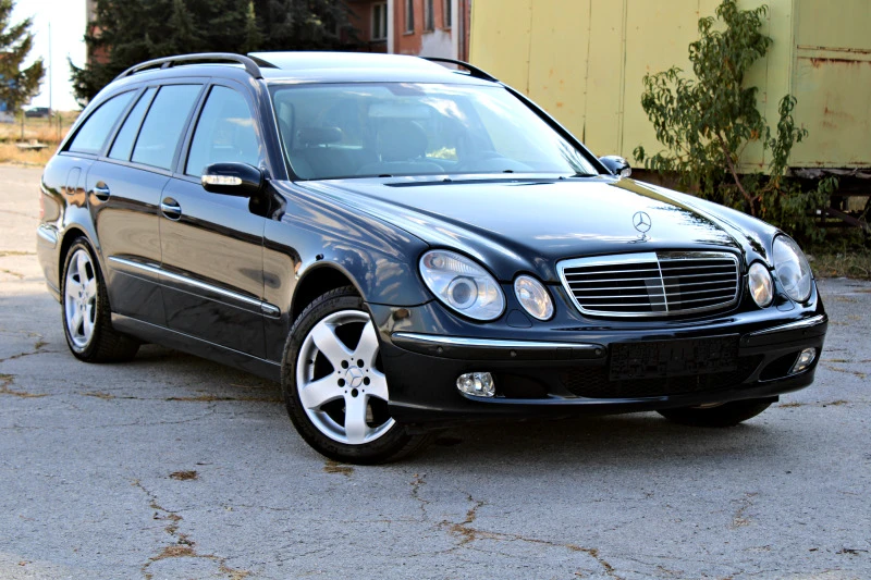 Mercedes-Benz E 500 V8 4-matic Distronic Швейцария, снимка 1 - Автомобили и джипове - 44195747