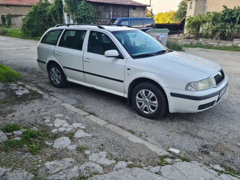 Skoda Octavia 6 скорости 1.9 TDI 4x4, снимка 3 - Автомобили и джипове - 47323250