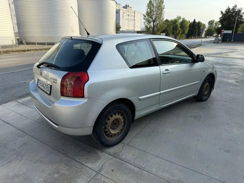 Toyota Corolla 2.0 D4D, снимка 7 - Автомобили и джипове - 47412845