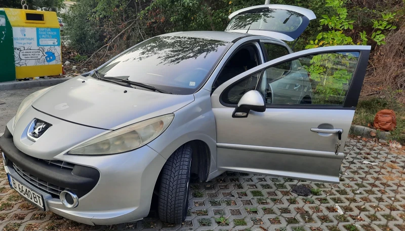 Peugeot 207, снимка 7 - Автомобили и джипове - 48098084