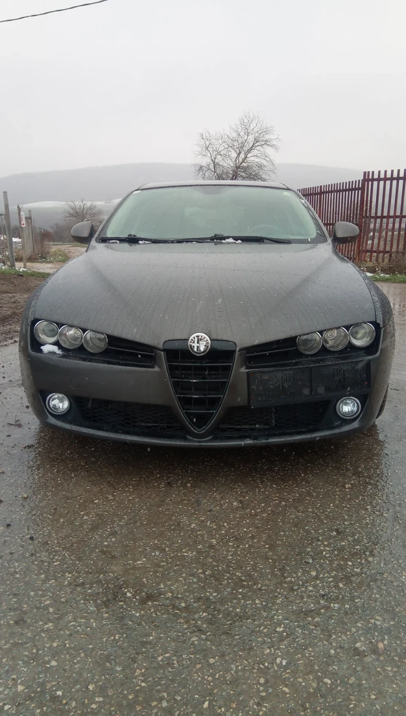 Alfa Romeo 159, снимка 1 - Автомобили и джипове - 48696394