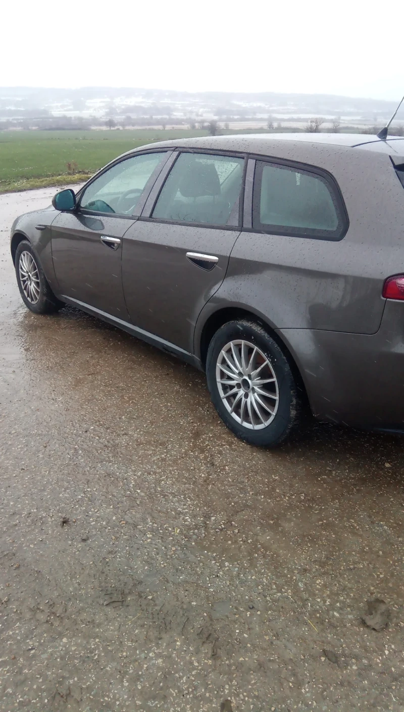 Alfa Romeo 159, снимка 5 - Автомобили и джипове - 48696394