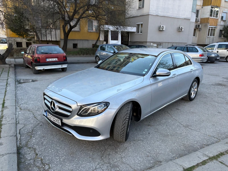 Mercedes-Benz E 220 CDI 9G-tronic Топ състояние, снимка 2 - Автомобили и джипове - 49285370