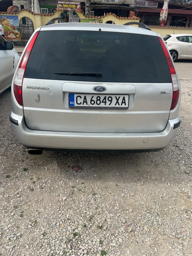 Ford Mondeo Комби, снимка 8 - Автомобили и джипове - 49545457