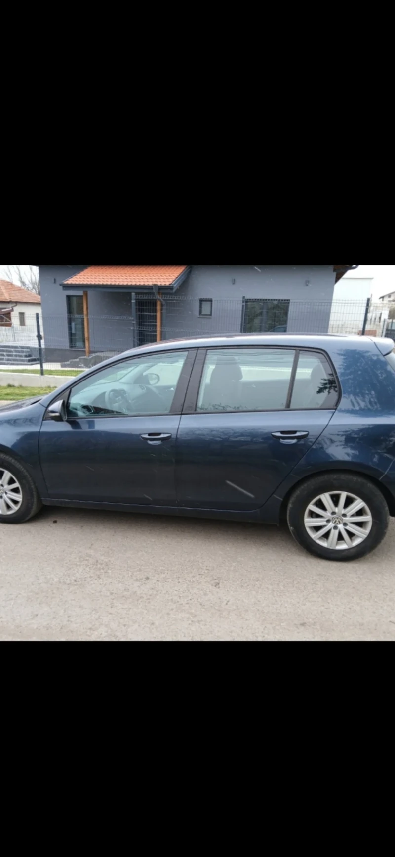VW Golf 1.6тди, снимка 3 - Автомобили и джипове - 53010215