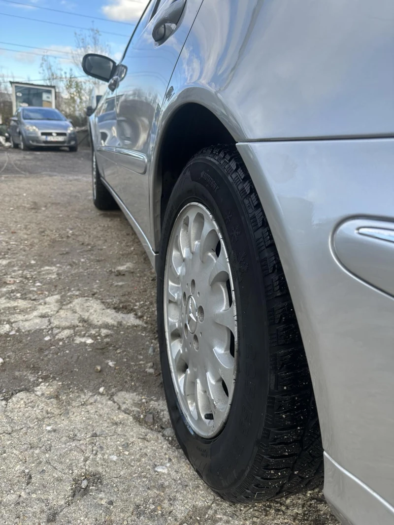 Mercedes-Benz E 270 CDI AВТОМАТИК, снимка 16 - Автомобили и джипове - 52616884