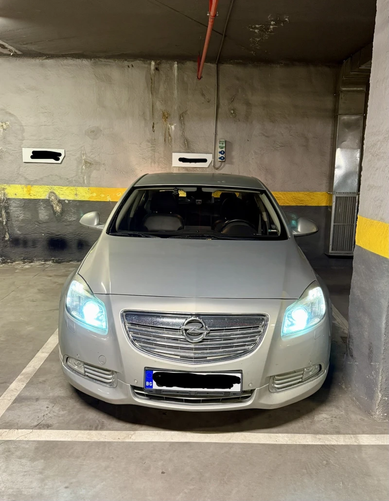 Opel Insignia, снимка 11 - Автомобили и джипове - 52662753