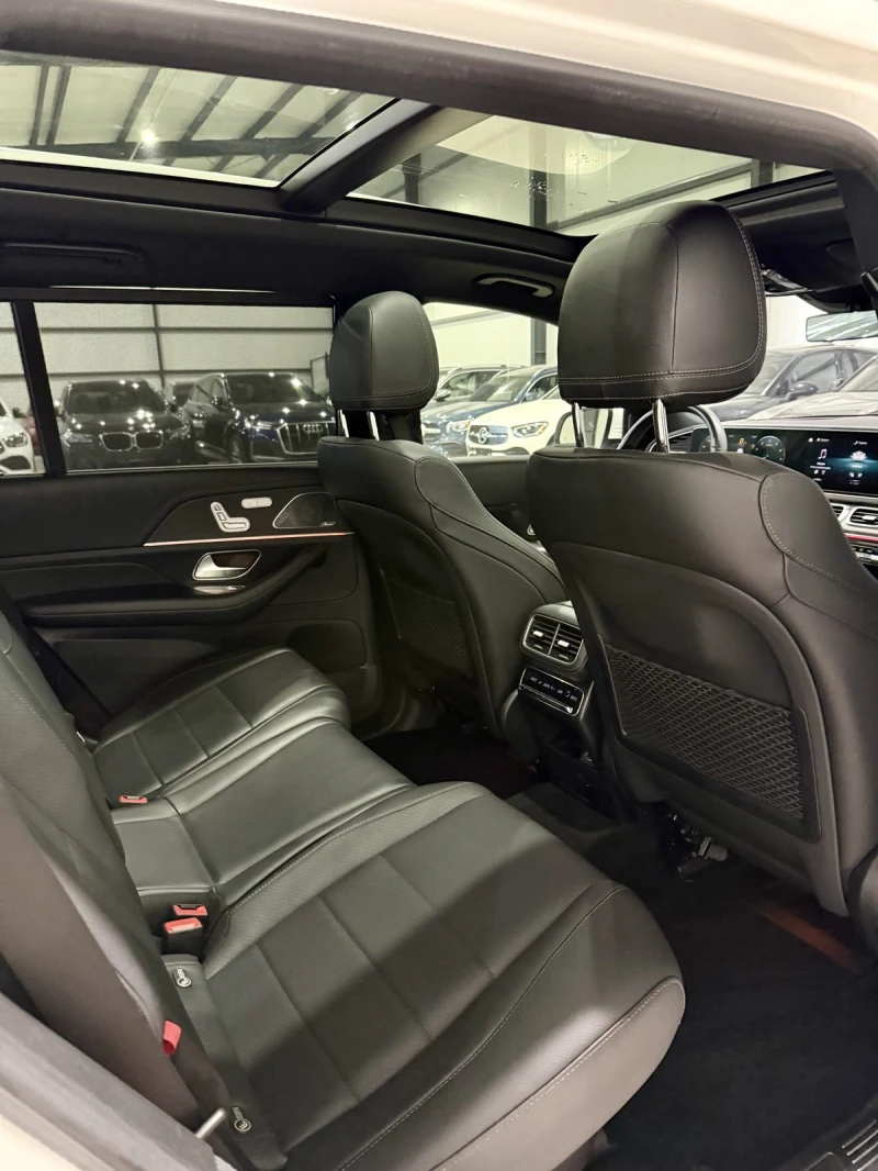 Mercedes-Benz GLS 450 4M AMG Night Package, снимка 11 - Автомобили и джипове - 52828803