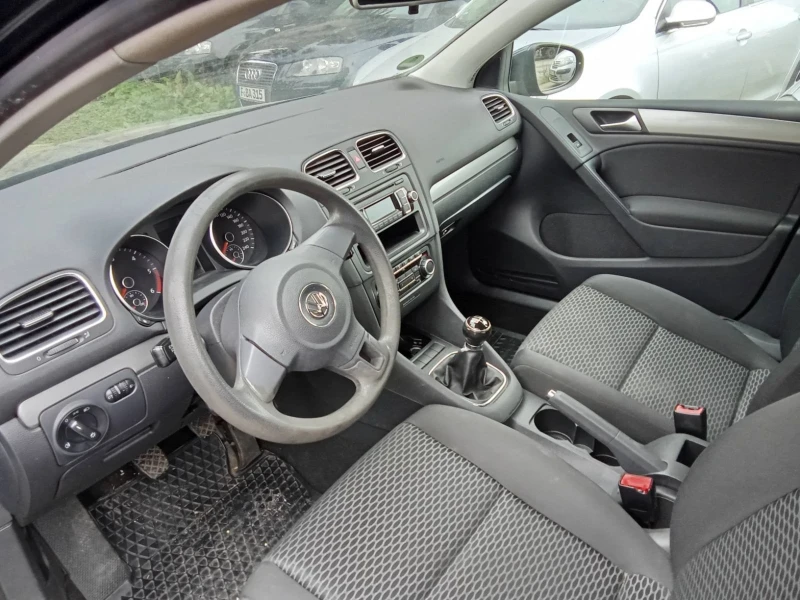 VW Golf, снимка 3 - Автомобили и джипове - 53154860