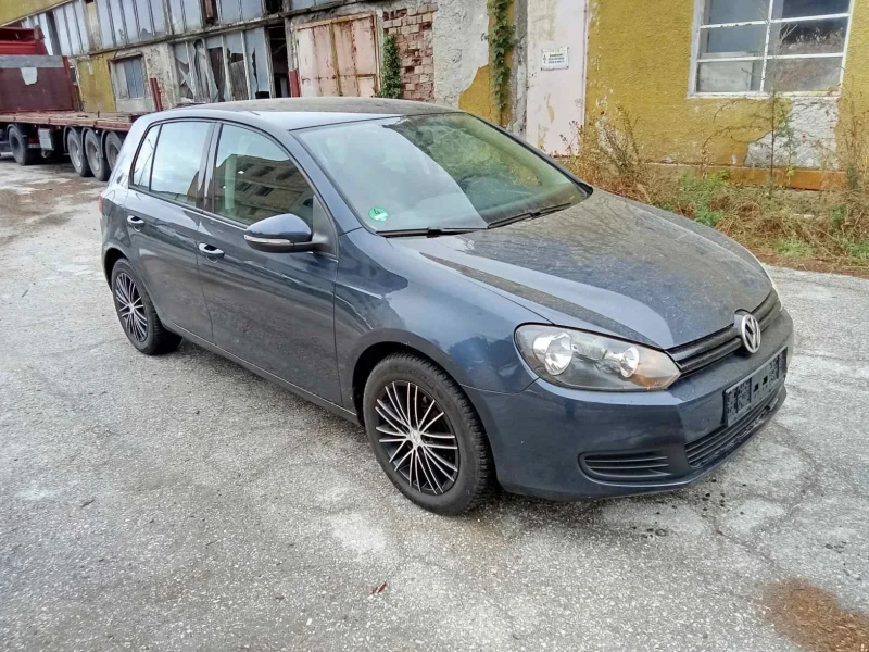 VW Golf, снимка 4 - Автомобили и джипове - 53154860