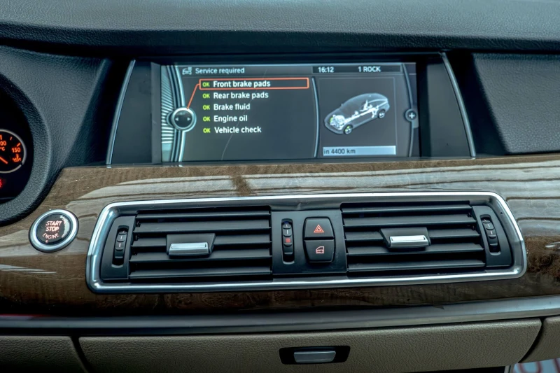 BMW 530 GT/RSE/Xenon/Navi/PDC/Lane Assist/EDC/Ambient/Adap, снимка 10 - Автомобили и джипове - 53166076