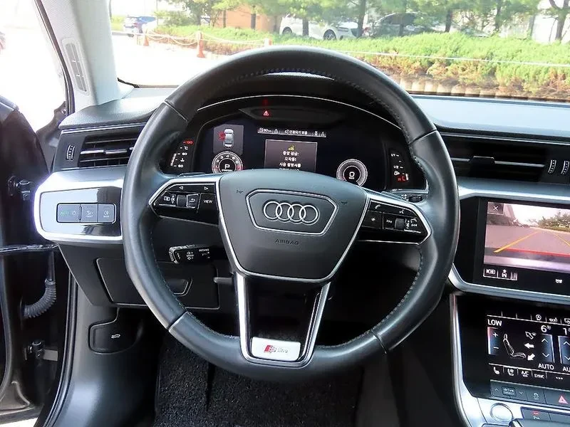 Audi A6 45 Tfsi, снимка 8 - Автомобили и джипове - 54976994