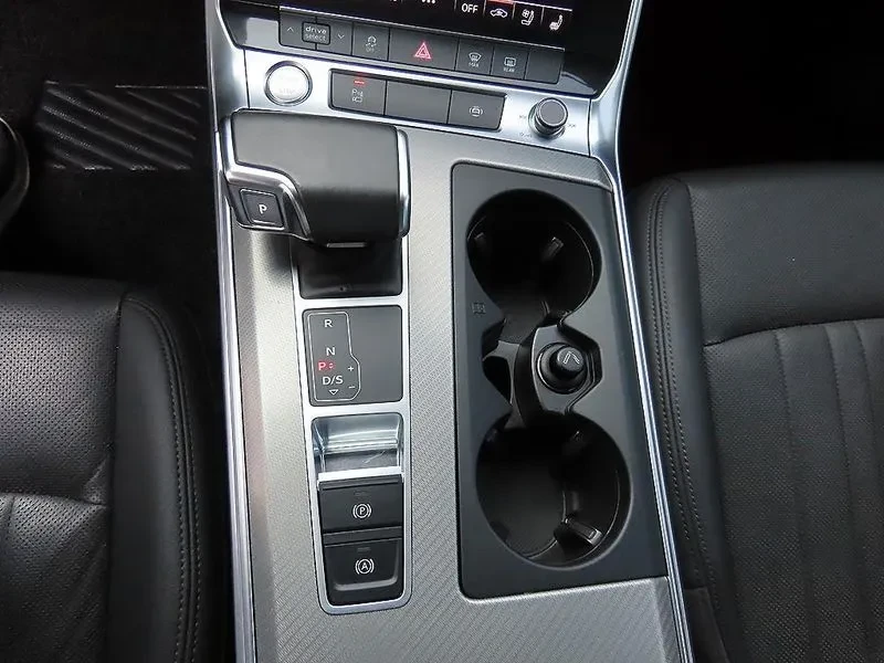 Audi A6 45 Tfsi, снимка 10 - Автомобили и джипове - 54976994