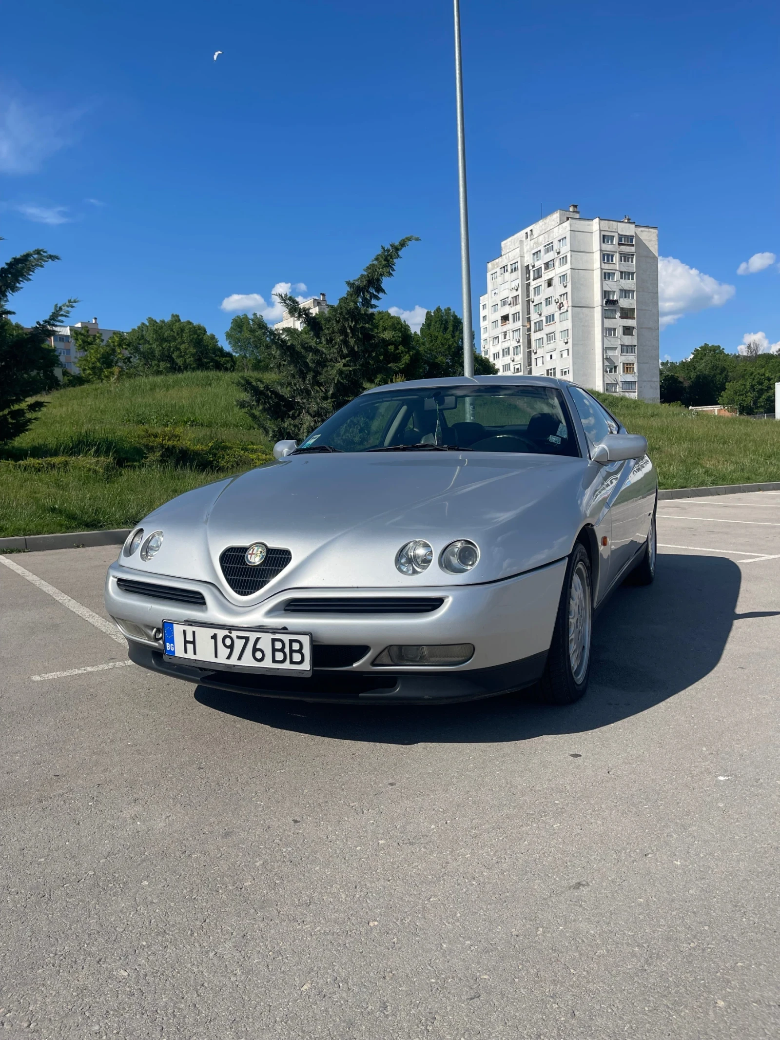 Alfa Romeo Gtv 2.0 twinspark - изображение 2