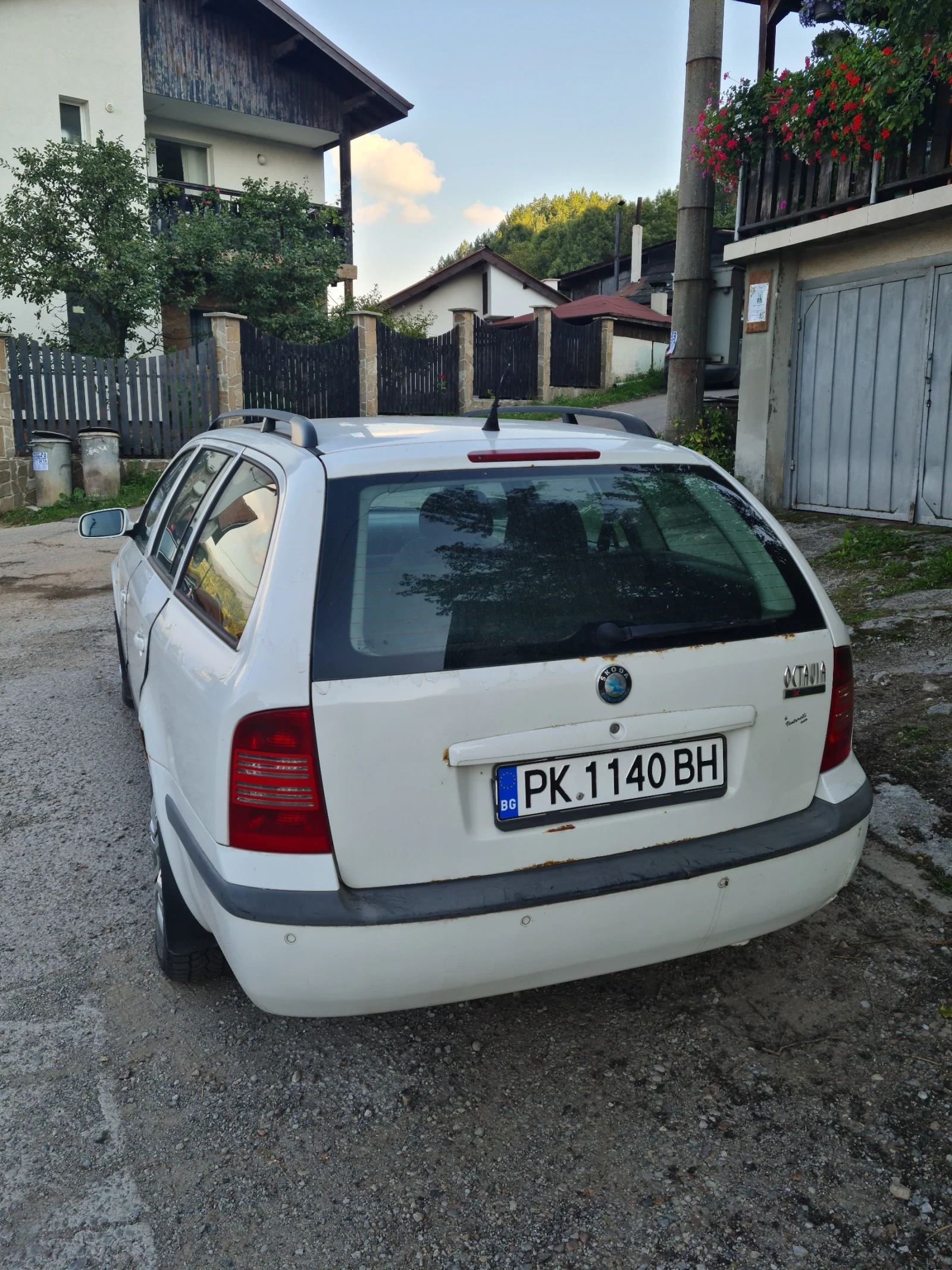 Skoda Octavia 6 скорости 1.9 TDI 4x4 - изображение 4