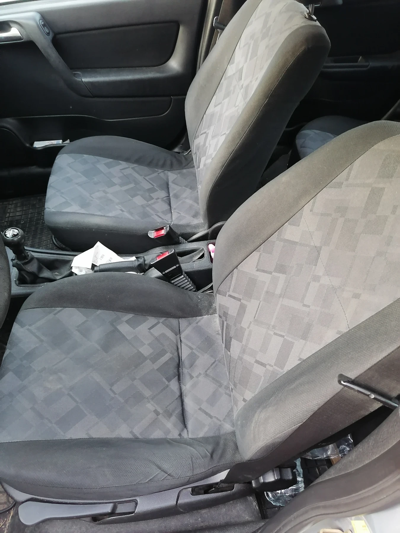 Opel Astra 1.2 16V - изображение 8