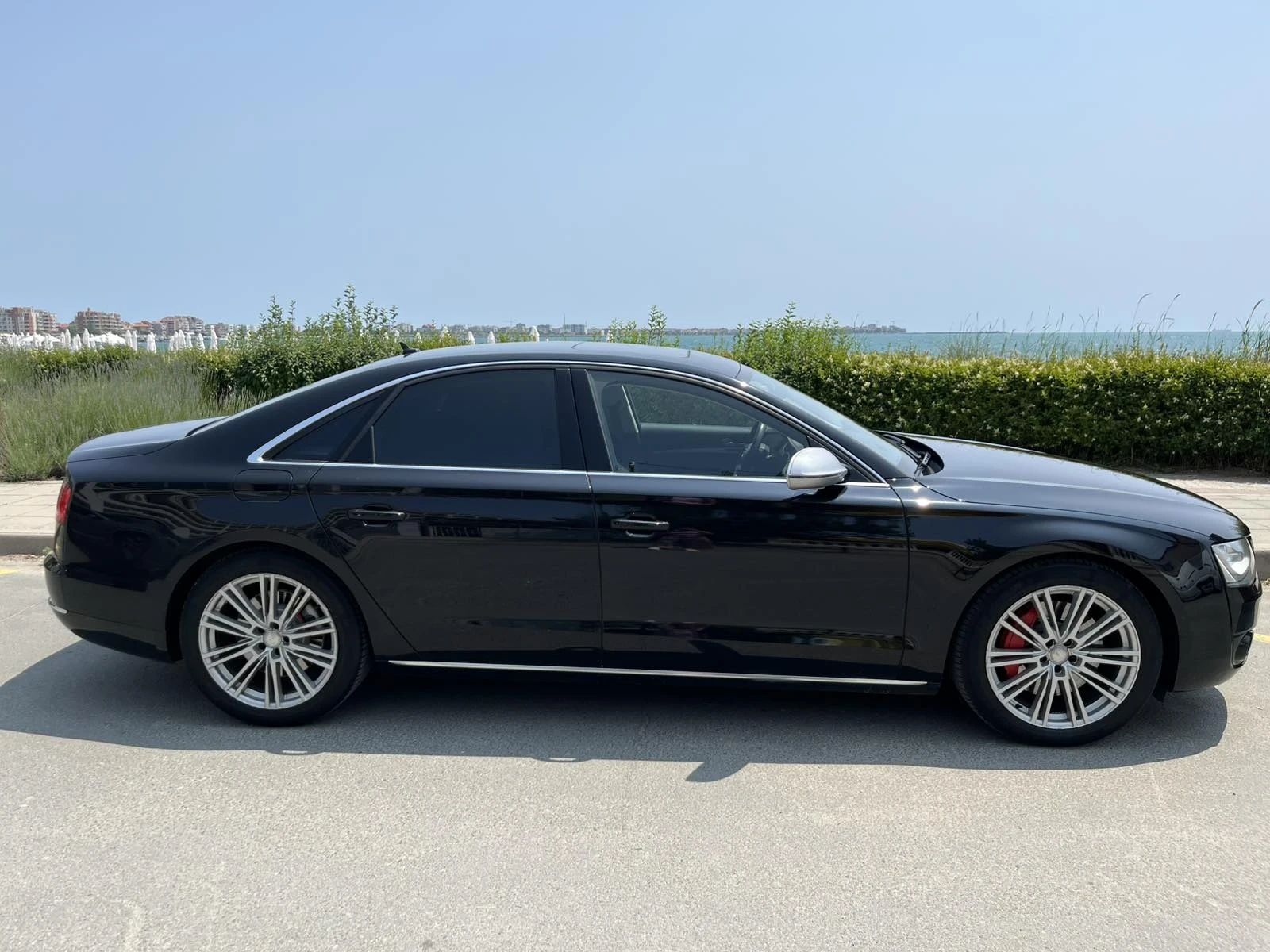Audi A8  - изображение 3