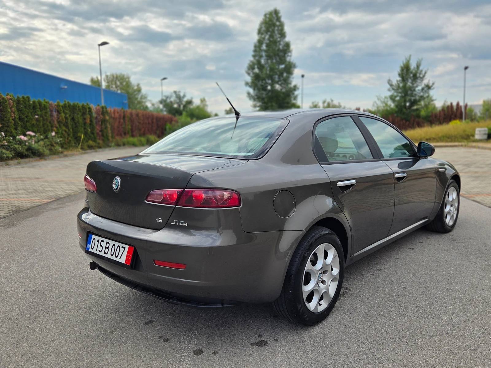 Alfa Romeo 159 1.9JTD 120к.с. ОТЛИЧНА ITALIA - изображение 6