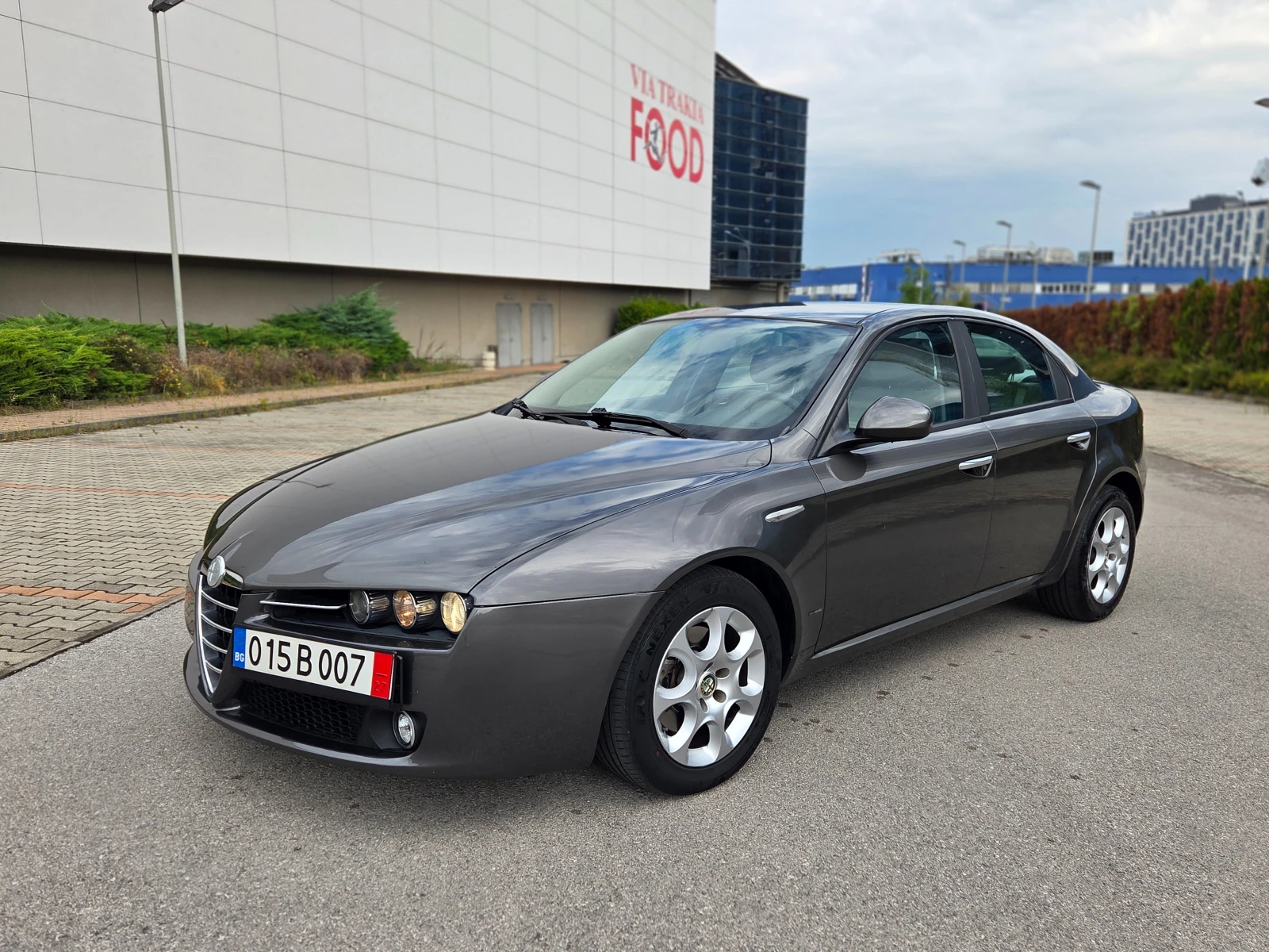 Alfa Romeo 159 1.9JTD 120к.с. ОТЛИЧНА ITALIA - изображение 2