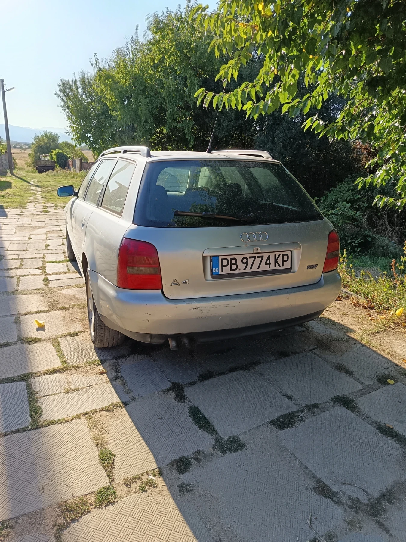 Audi A4  - изображение 2