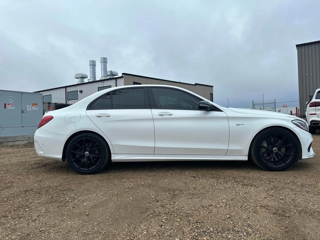 Mercedes-Benz C 43 AMG * CARFAX * БЕЗ ПЪРВОНАЧАЛНА ВНОСКА - изображение 3