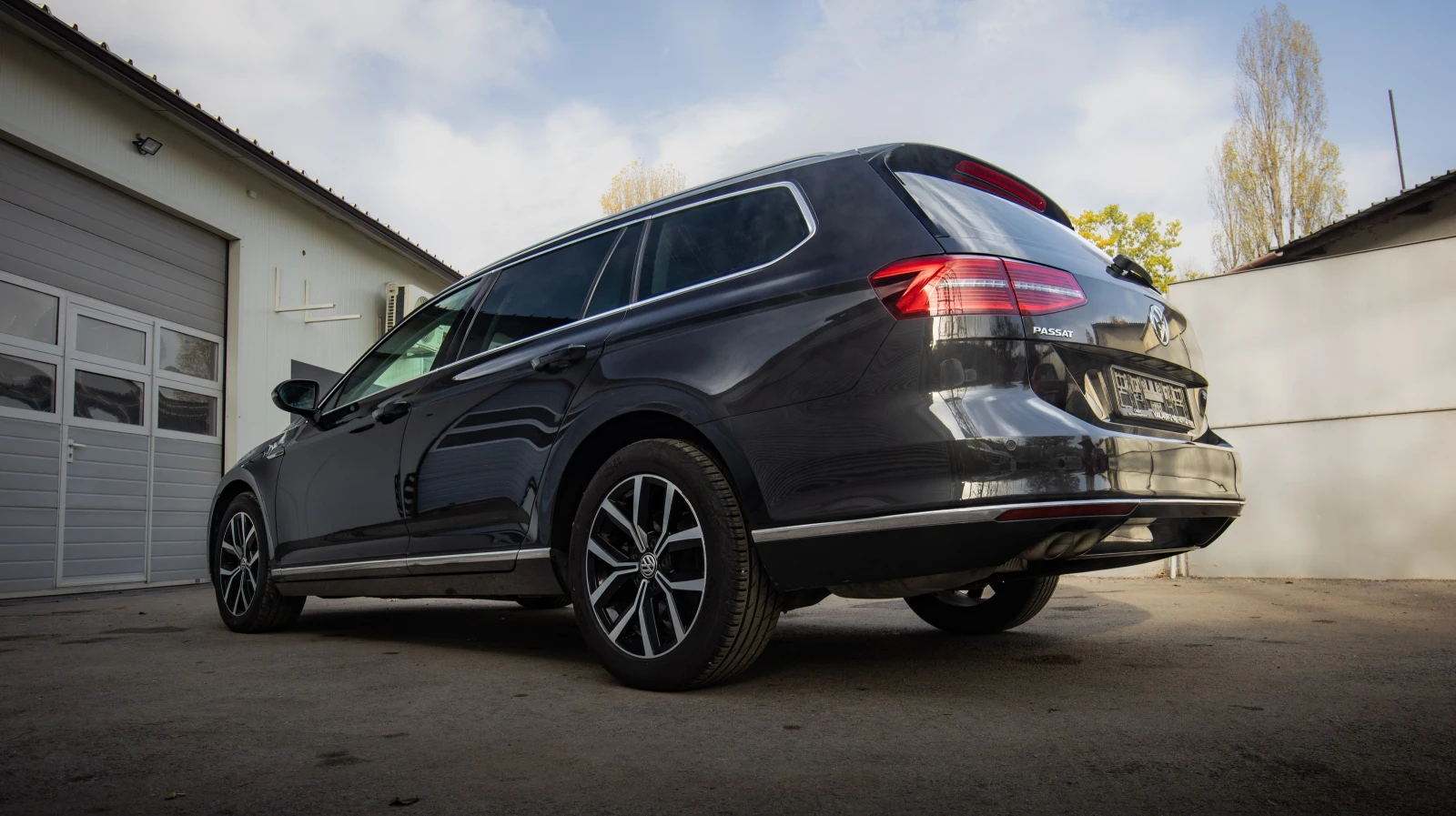 VW Passat 2.0 TDI EXECUT/4MOTION/LED - изображение 6