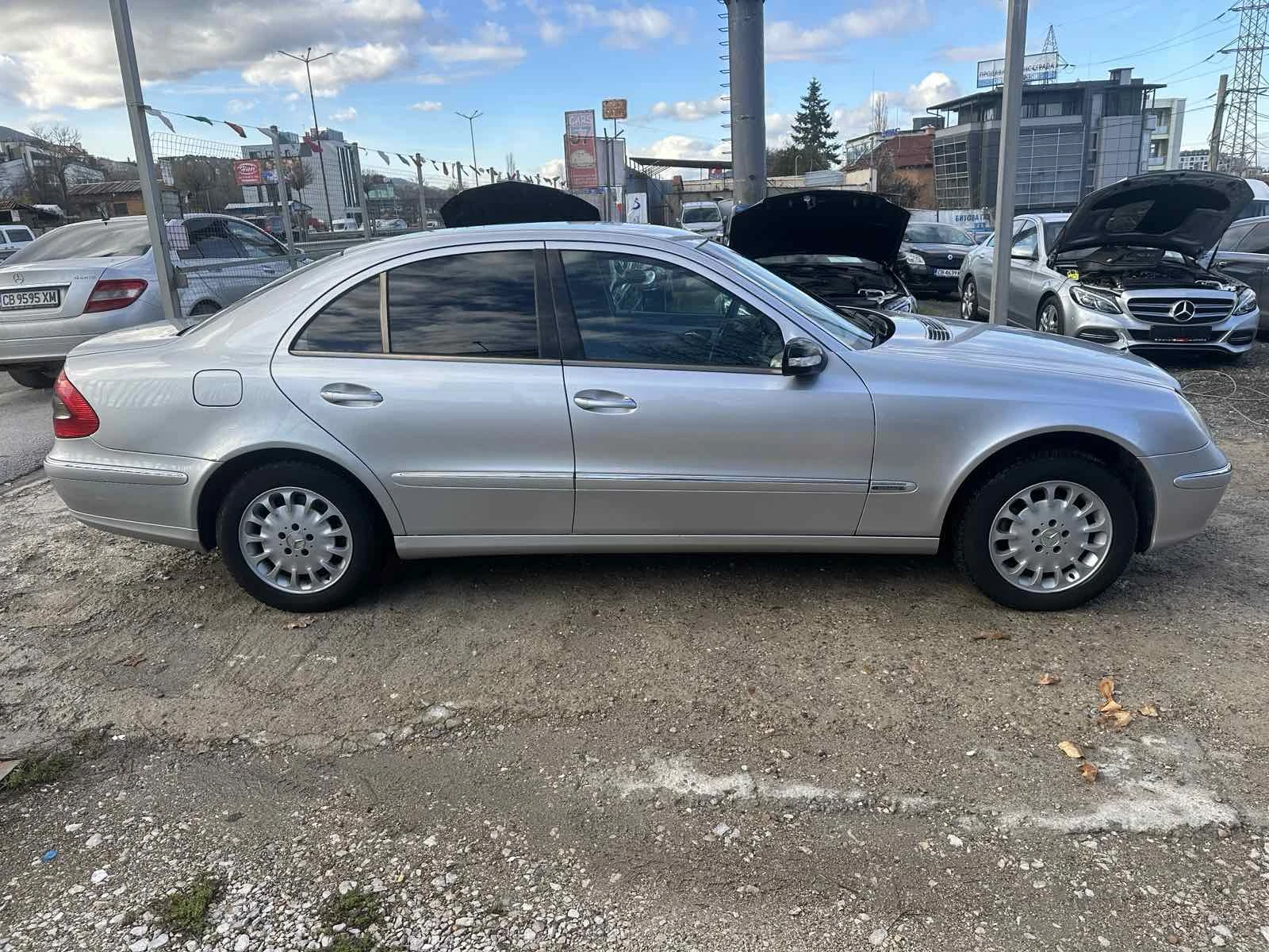 Mercedes-Benz E 270 CDI A | Mobile.bg   7