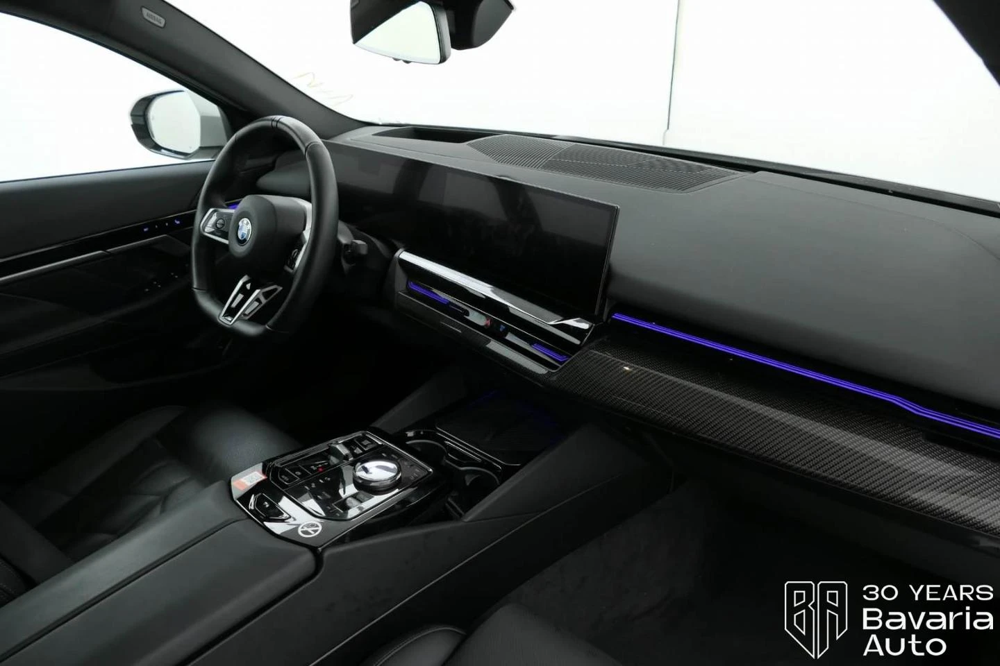 BMW 520 i M Sport Paket Steptronic - изображение 7