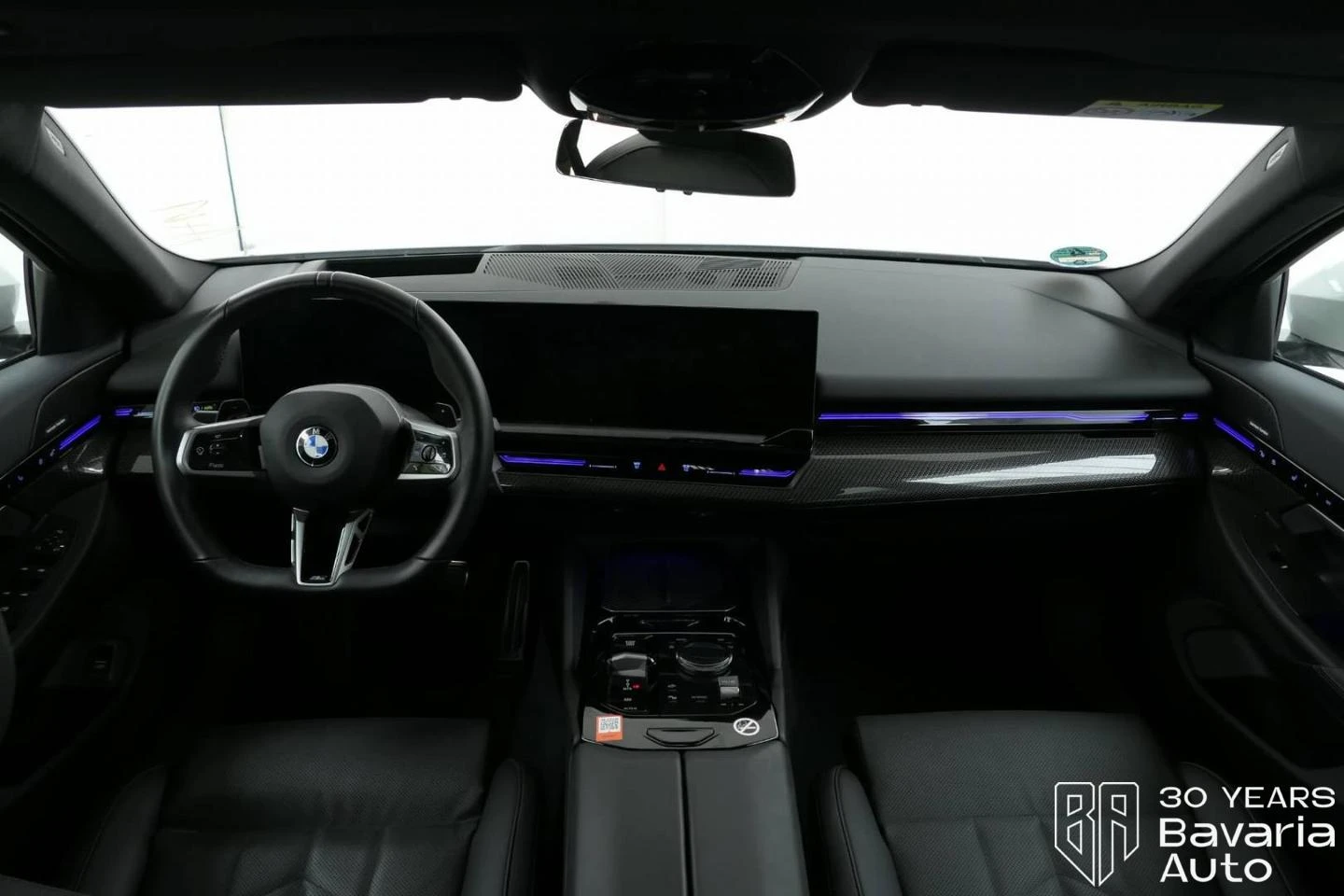 BMW 520 i M Sport Paket Steptronic - изображение 6