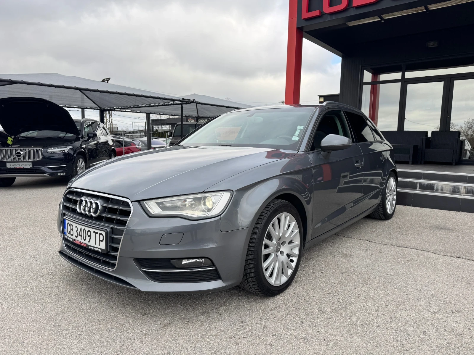 Audi A3 2.0TDI-150к.с.-АВТОМАТИК-ПОДГРЕВ-NAVI-LED - изображение 2