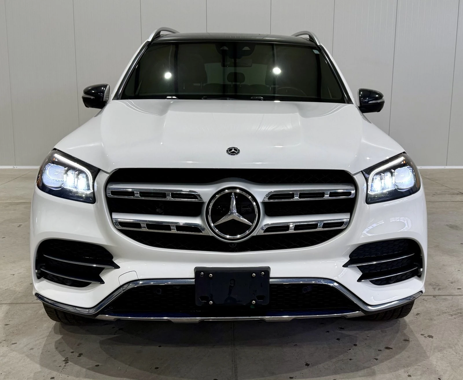 Mercedes-Benz GLS 450 4M AMG Night Package - изображение 8