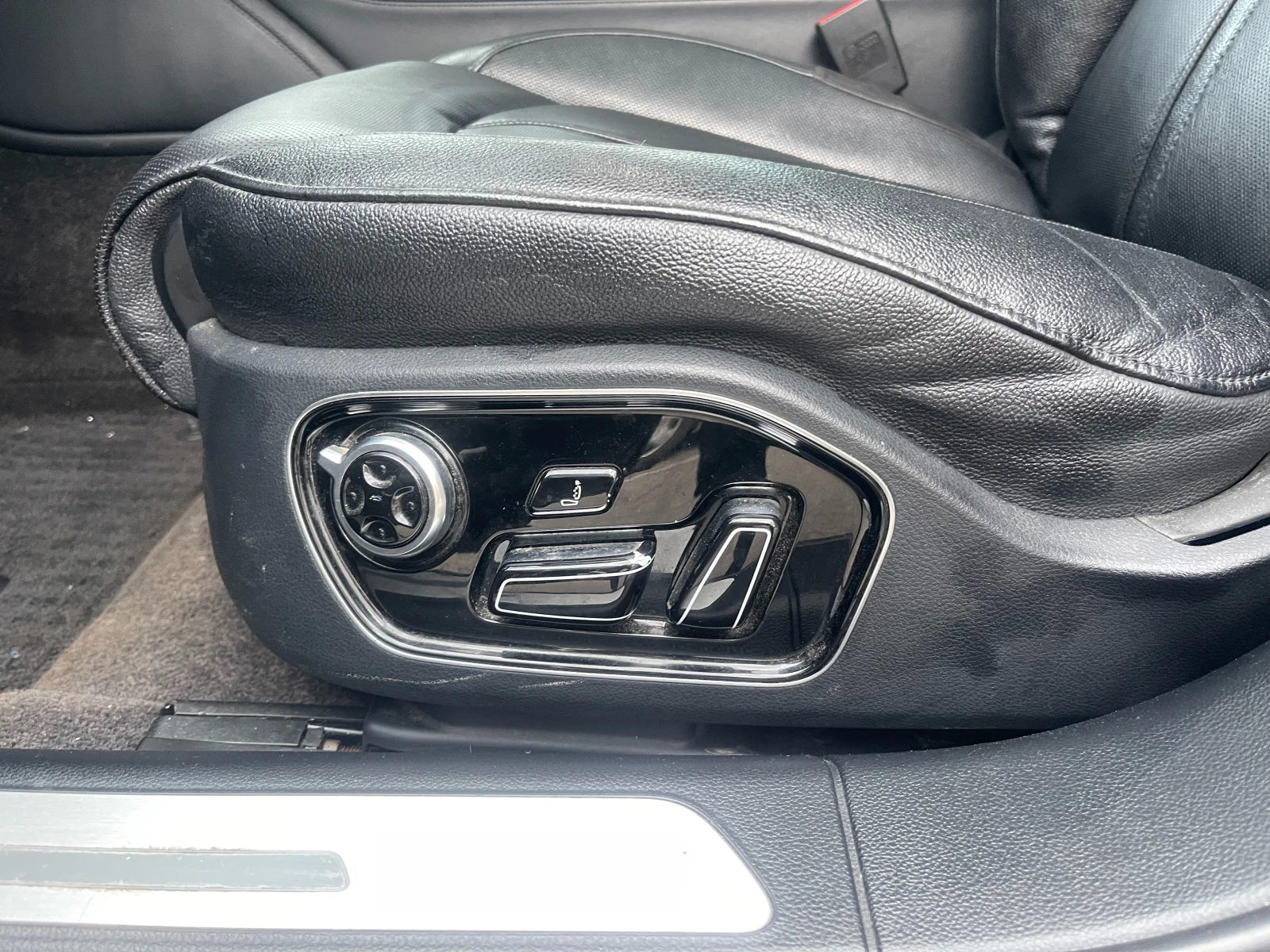 Audi A8 �8 Long 3.0 TFSI Quatro Matrix * ������ | Mobile.bg � ����������� 12