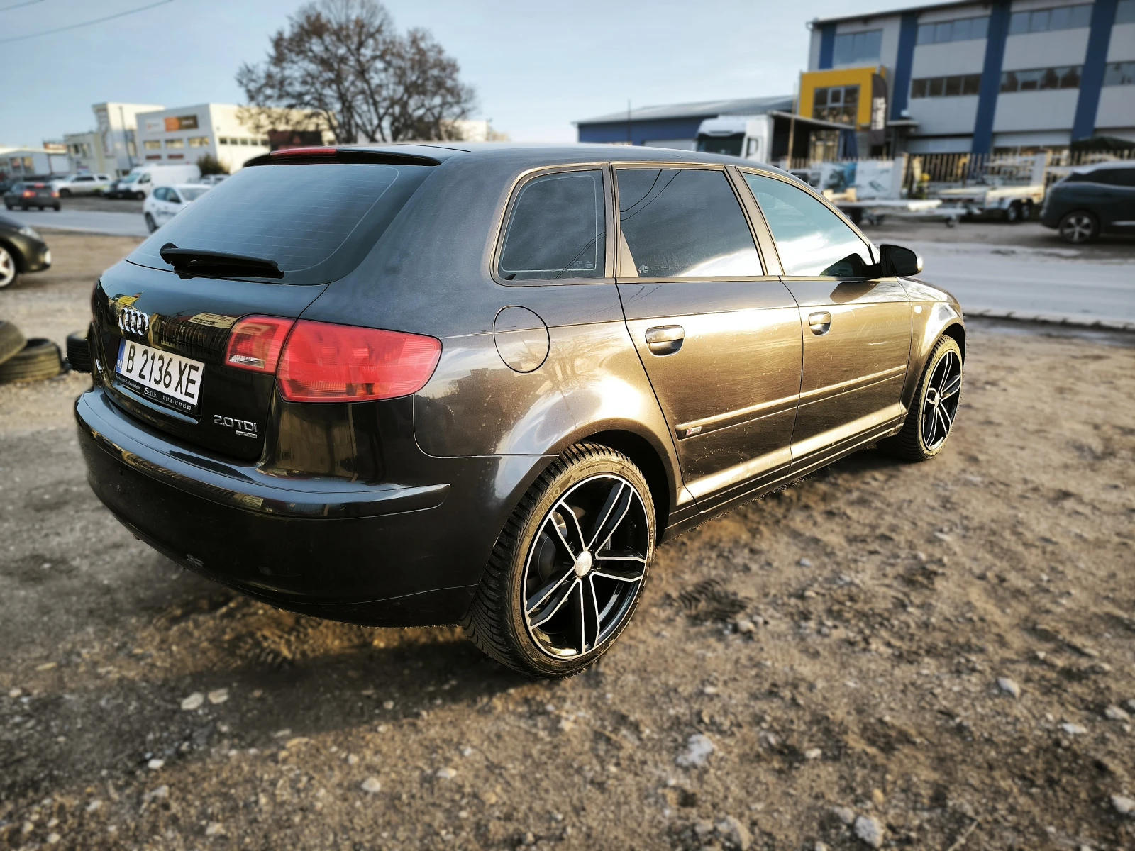 Audi A3 2.0tdi S line QUATTRO  - изображение 4