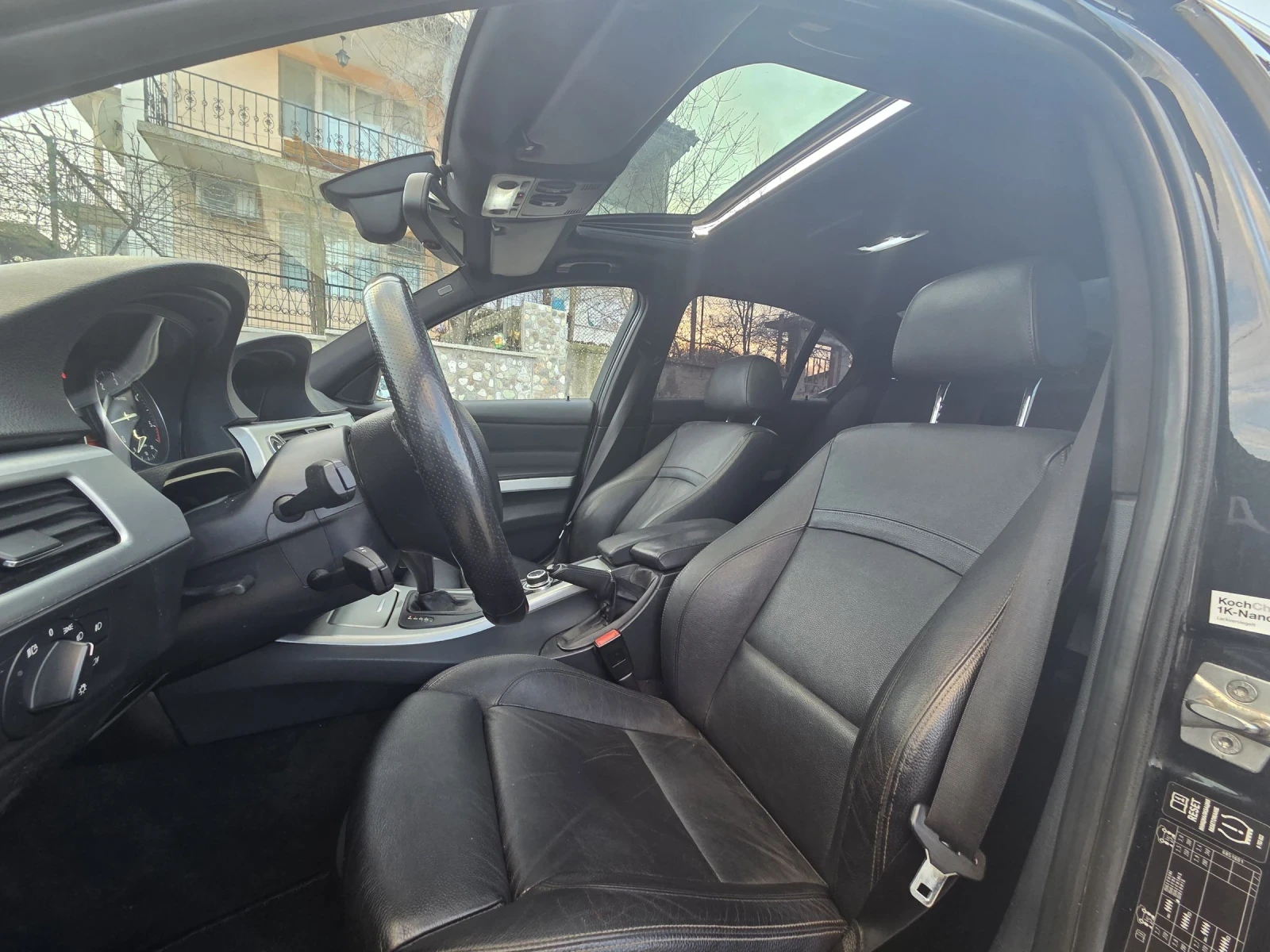 BMW 335, снимка 11 - Автомобили и джипове - 54064815