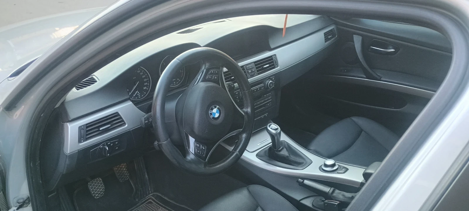 BMW 320, снимка 3 - Автомобили и джипове - 54248062