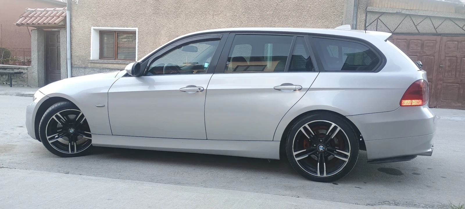 BMW 320, снимка 5 - Автомобили и джипове - 54248062