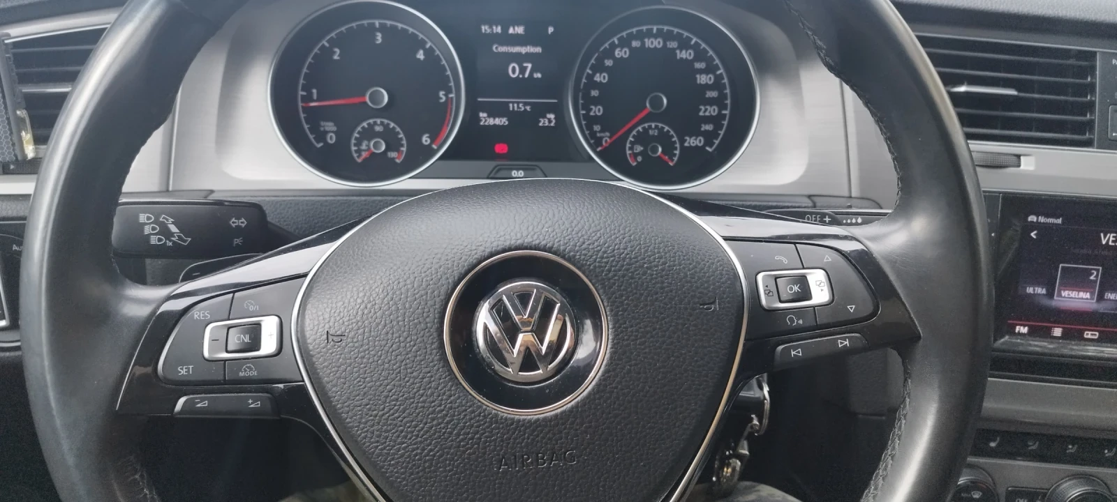 VW Golf, снимка 12 - Автомобили и джипове - 54572944