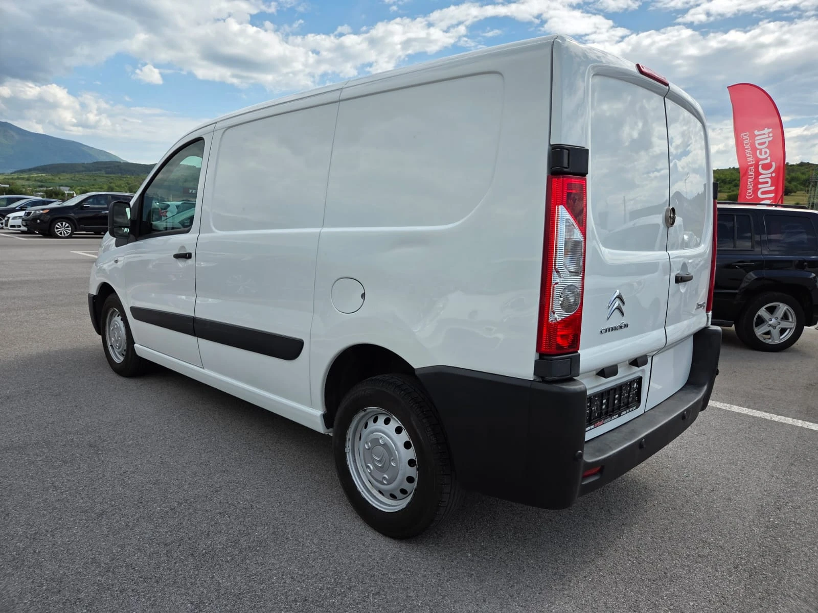 Citroen Jumpy 1.6 HDI ЛИЗИНГ, снимка 6 - Автомобили и джипове - 54642731