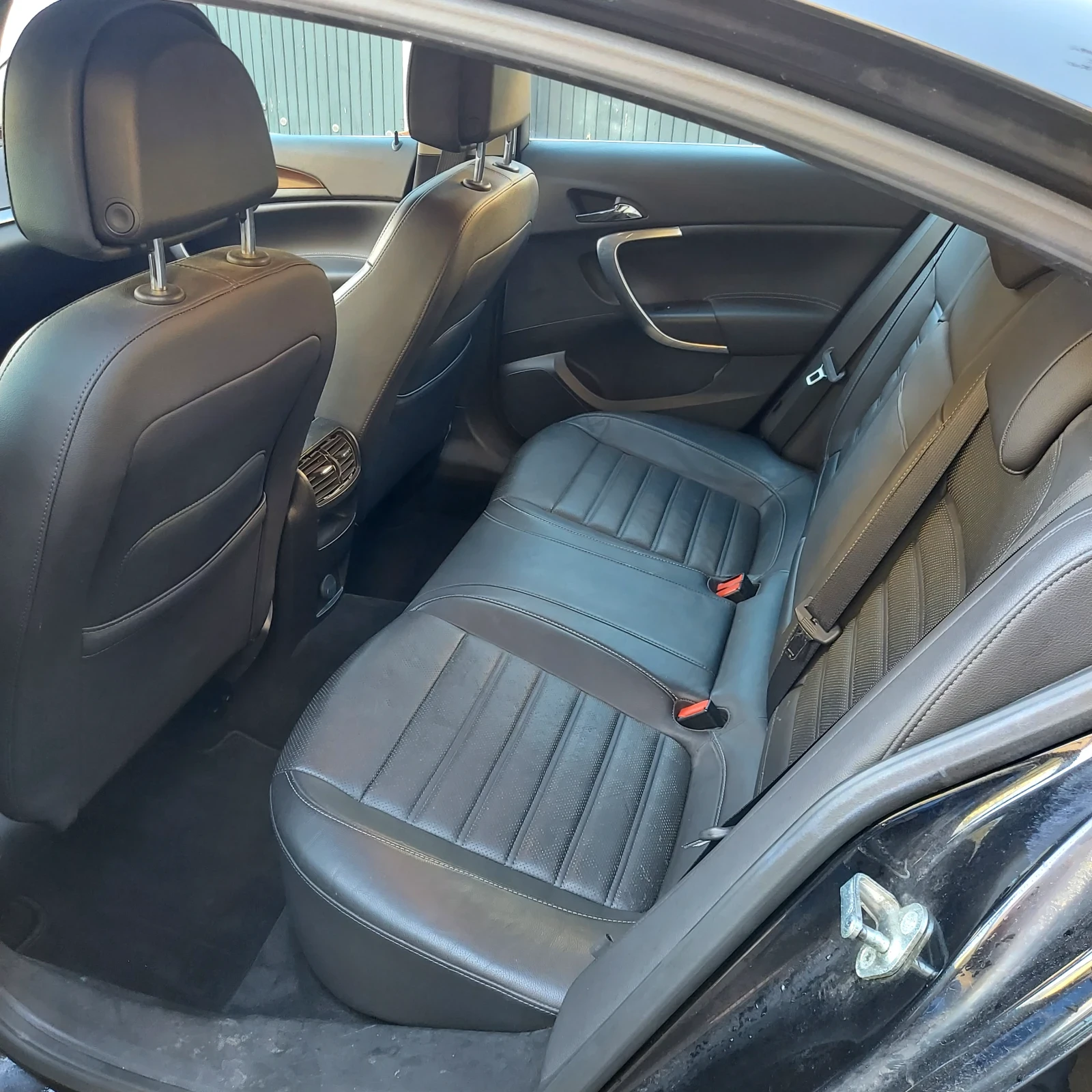 Opel Insignia, снимка 10 - Автомобили и джипове - 54725397