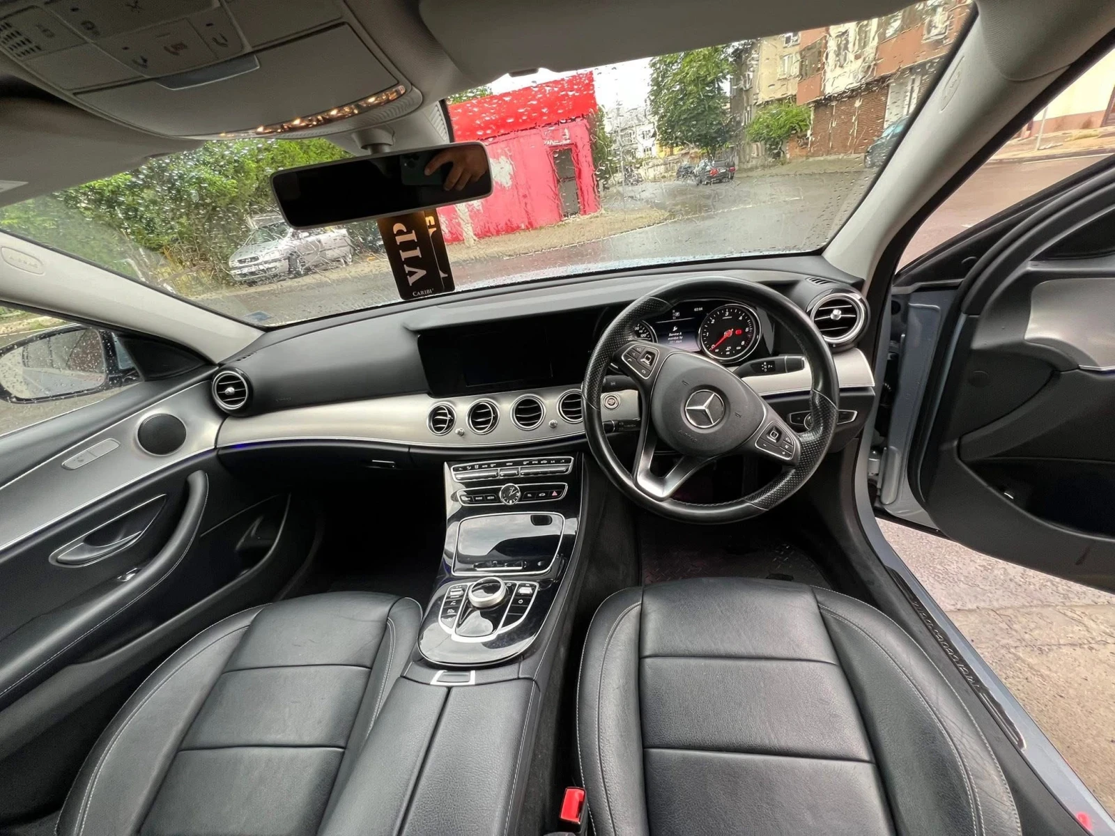 Mercedes-Benz E 220 E220, снимка 6 - Автомобили и джипове - 54840775