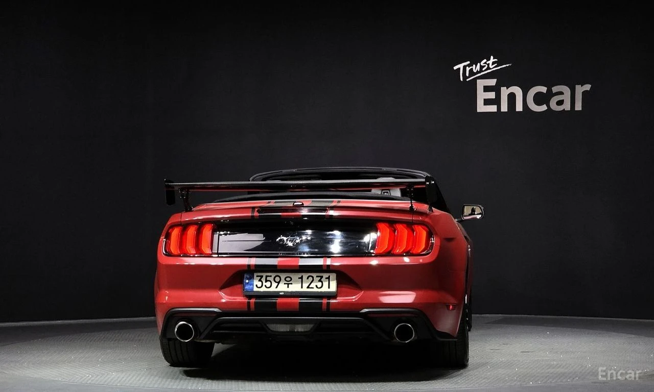 Ford Mustang 2.3 Eco Boost FACE* КОЖА* NAVI* ПОДГРЕВ* ОБДУХВАНЕ, снимка 4 - Автомобили и джипове - 54883979