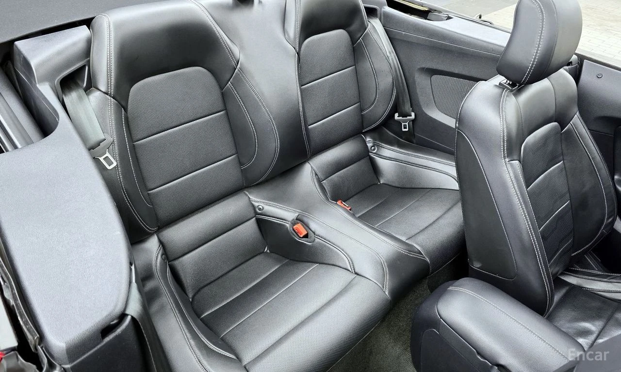 Ford Mustang 2.3 Eco Boost FACE* КОЖА* NAVI* ПОДГРЕВ* ОБДУХВАНЕ, снимка 14 - Автомобили и джипове - 54883979