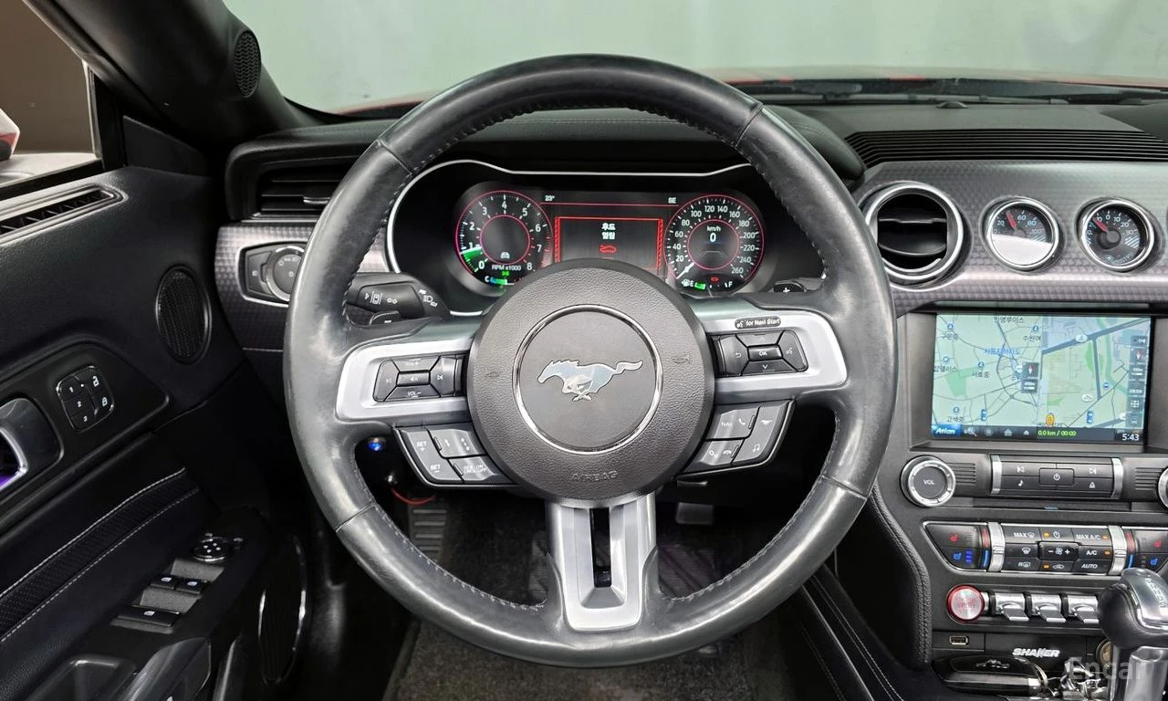 Ford Mustang 2.3 Eco Boost FACE* КОЖА* NAVI* ПОДГРЕВ* ОБДУХВАНЕ, снимка 9 - Автомобили и джипове - 54883979